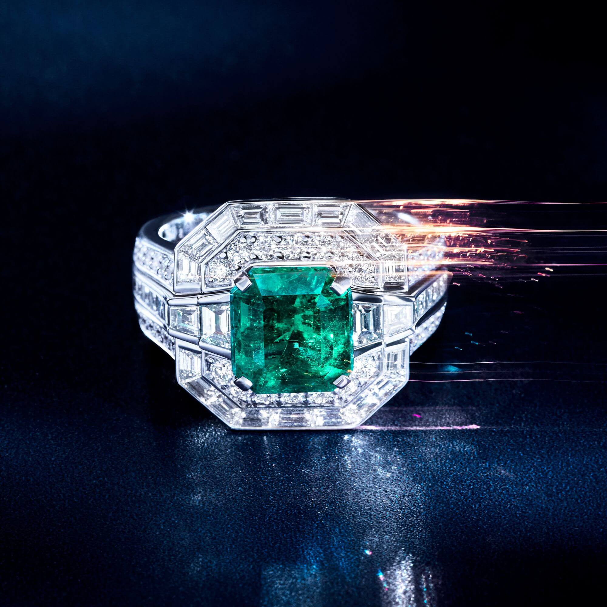 Garrard One of a kind emerald and diamond Jewelled Vault High Jewellery jacket ring square