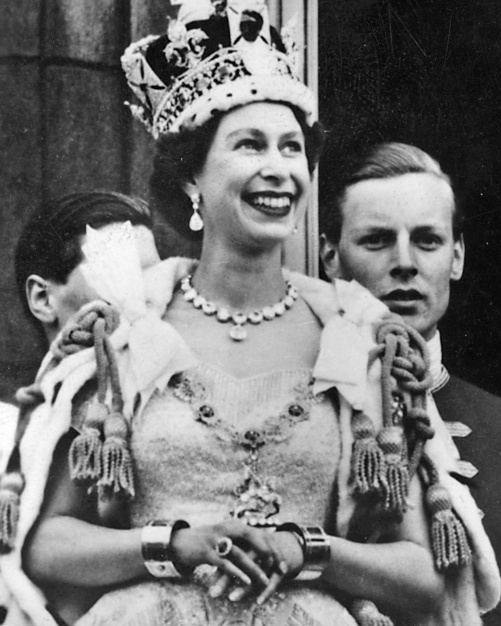 Royal Jewels made by Garrard Queen Elizabeth II’s Armills Queen Elizabeth II